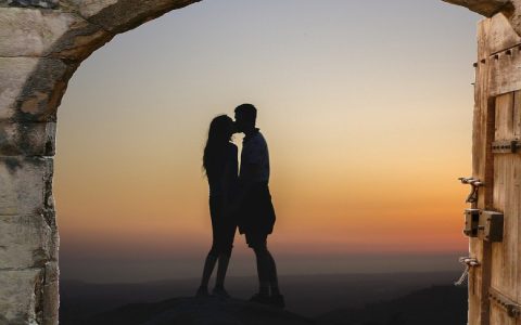 淘宝每天二十访客少吗？如何提升访客量？